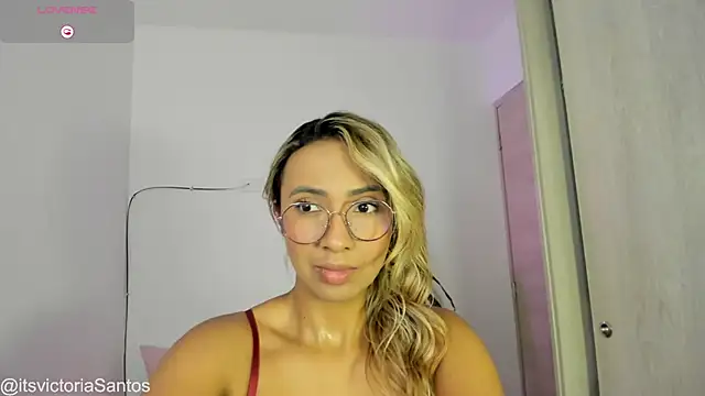 Victoriasant online show from 03/15/26, 11:11