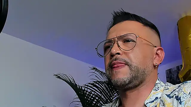 MrFrank tattoo online show from 01/15/25, 09:41