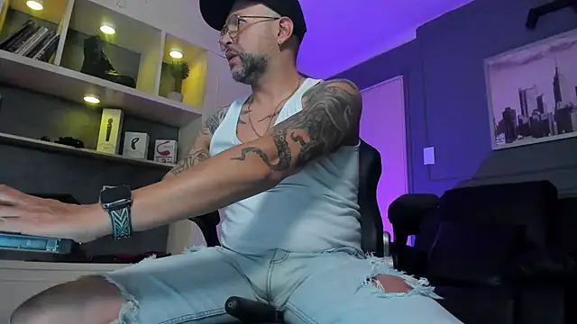 MrFrank tattoo online show from 11/20/25, 10:31