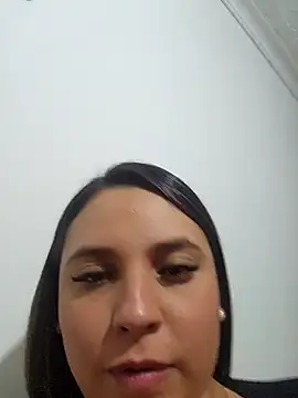 LizzRouse online show from 10/02/25, 08:27