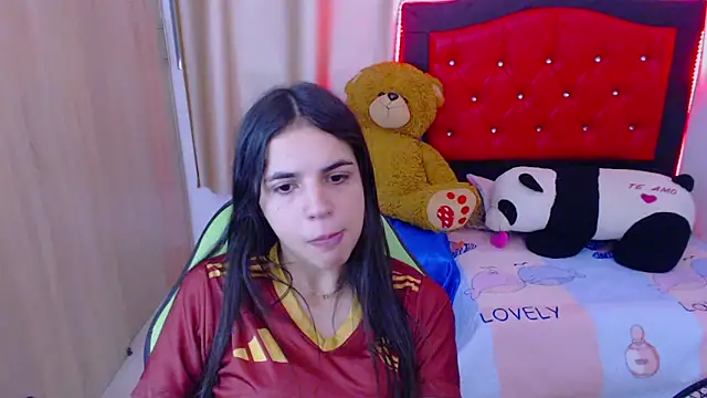  elenna online show from 02/03/25, 06:17