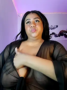 Snapshot of BiancaFollerach chatting on 04/15/26, 02:24 BiancaFollerach online show from 04/15/26, 02:24