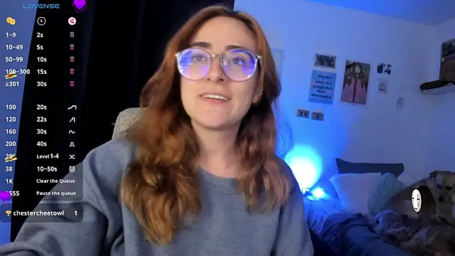 linda giggle online show from 12/03/24, 02:36