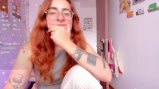 linda giggle online show from 10/08/25, 02:04