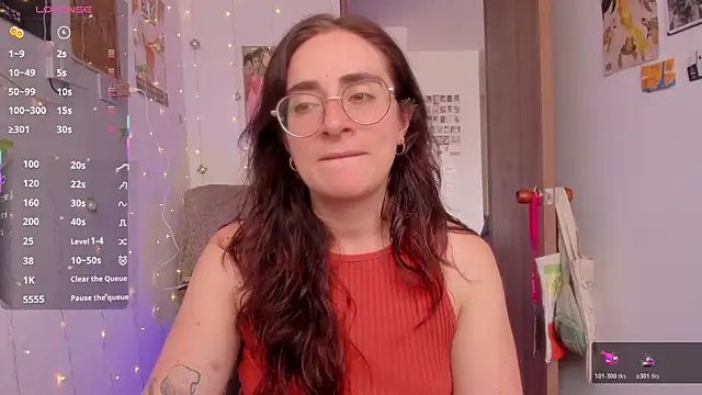 linda giggle online show from 12/02/25, 05:08