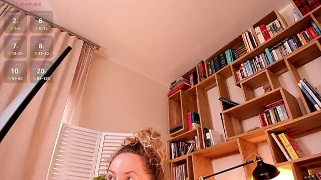 Amber Foks online show from 05/09/26, 09:47