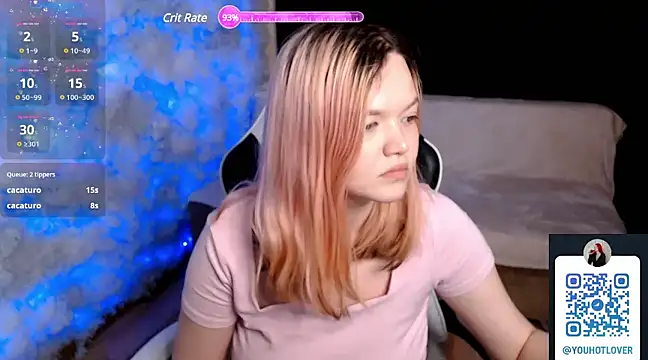 Snapshot of mary_lunar chatting on 03/19/25, 05:28 mary lunar online show from 03/19/25, 05:28