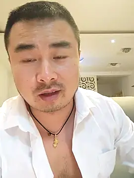 guozuo online show from 06/11/26, 01:53