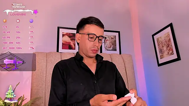 mr aronnn online show from 12/14/25, 01:22