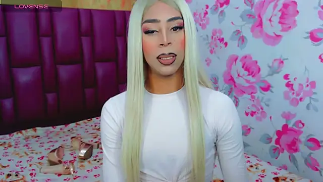 bigcockcandy111 online show from 12/06/24, 08:07