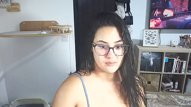 Snapshot of ZabathMiller chatting on 10/15/25, 03:28 ZabathMiller online show from 10/15/25, 03:28