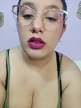 Snapshot of Deina_bunny chatting on 03/02/26, 11:11 Deina bunny online show from 03/02/26, 11:11