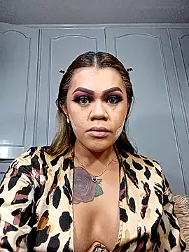 StellaStrong30 online show from 10/28/25, 08:22