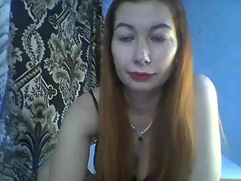 Snapshot of Olesja chatting on 01/15/25, 08:05 Olesja online show from 01/15/25, 08:05