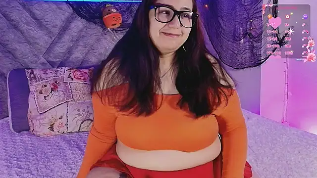 emmajohnss online show from 11/02/25, 03:53