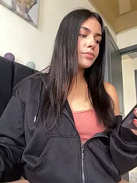 DaphneUwu online show from 12/23/24, 03:01