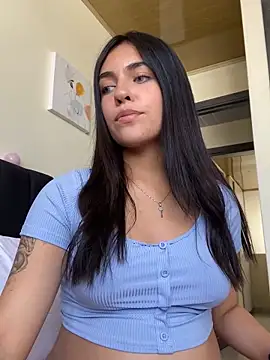 DaphneUwu online show from 01/19/25, 02:49