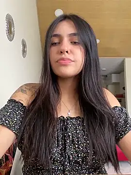 DaphneUwu online show from 03/13/25, 02:55