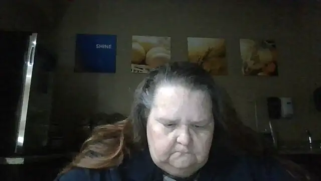 Snapshot of Hornybbw1978 chatting on 01/16/26, 06:50 Hornybbw1978 online show from 01/16/26, 06:50