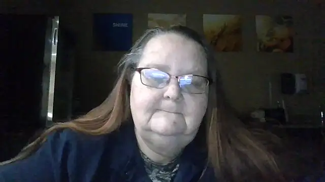Snapshot of Hornybbw1978 chatting on 02/19/26, 08:54 Hornybbw1978 online show from 02/19/26, 08:54