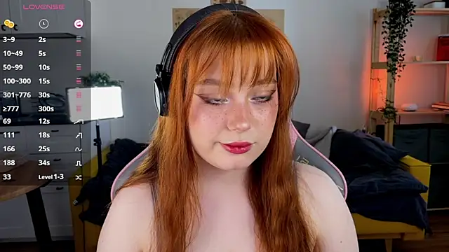 Snapshot of Sofy_Benson chatting on 03/14/26, 01:49 Sofy Benson online show from 03/14/26, 01:49