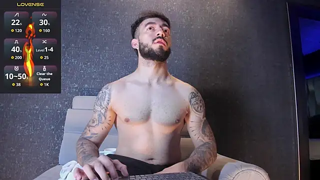 MarkWalker   online show from 10/28/25, 10:08