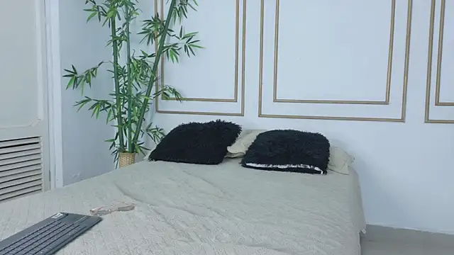 kristyl paez online show from 11/13/25, 07:35