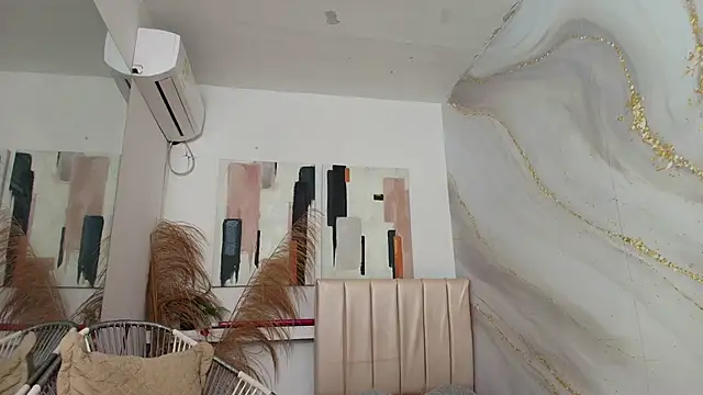 kristyl paez online show from 06/28/26, 12:11
