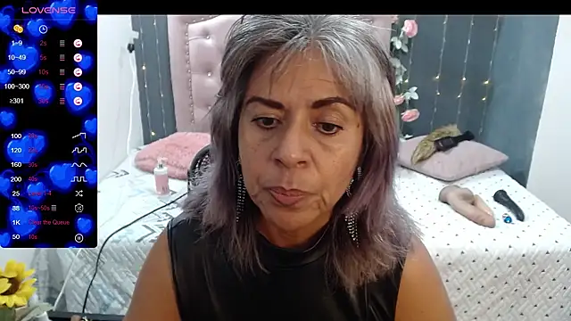 Snapshot of lalisha_96 chatting on 12/20/24, 07:50 lalisha 96 online show from 12/20/24, 07:50
