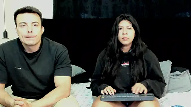 lissandthor13 online show from 09/12/25, 10:59