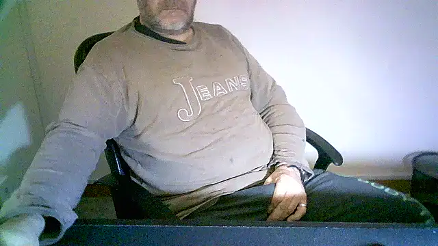 Snapshot of Greek_Passion chatting on 02/12/26, 07:03 Greek Passion online show from 02/12/26, 07:03