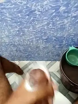 Snapshot of HorriblePastry chatting on 10/01/25, 06:30 HorriblePastry online show from 10/01/25, 06:30