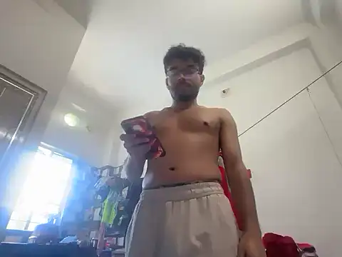 Snapshot of HorriblePastry chatting on 02/05/26, 07:35 HorriblePastry online show from 02/05/26, 07:35