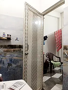 Snapshot of HorriblePastry chatting on 03/06/26, 04:47 HorriblePastry online show from 03/06/26, 04:47