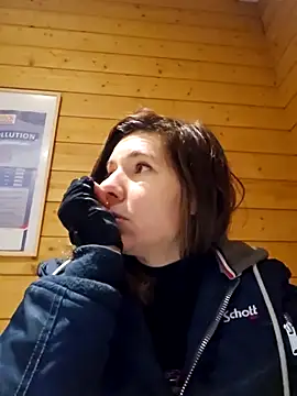 Lina lou4 online show from 01/21/25, 07:37