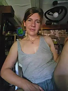 Lina lou4 online show from 06/25/26, 04:22
