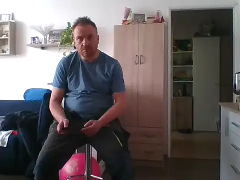 82liska online show from 04/23/26, 11:42