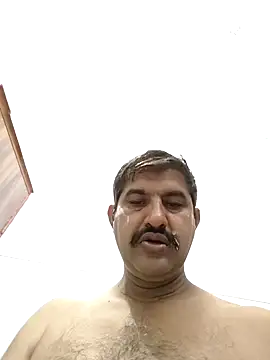 Snapshot of Amandev7 chatting on 09/26/25, 03:21 Amandev7 online show from 09/26/25, 03:21