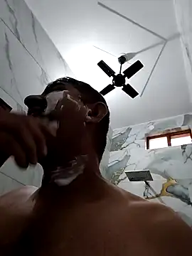 Snapshot of Amandev7 chatting on 03/06/26, 05:04 Amandev7 online show from 03/06/26, 05:04