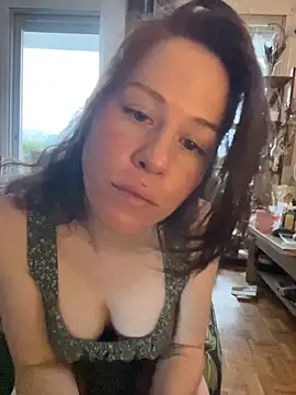 SuzieWanKenobi online show from 09/21/25, 03:13