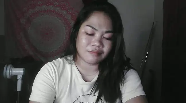Snapshot of xxsam_69xx chatting on 02/16/25, 04:21 xxsam 69xx online show from 02/16/25, 04:21