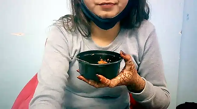 Snapshot of lovelydesi21 chatting on 01/15/25, 09:35 lovelydesi21 online show from 01/15/25, 09:35