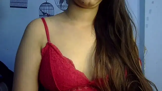 Snapshot of lovelydesi21 chatting on 11/17/25, 04:46 lovelydesi21 online show from 11/17/25, 04:46