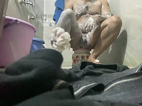 Snapshot of Rahuldhe22 chatting on 01/21/25, 07:37 Rahuldhe22 online show from 01/21/25, 07:37