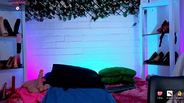 louise nails online show from 05/30/26, 03:53