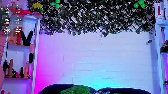 louise nails online show from 06/04/26, 04:46