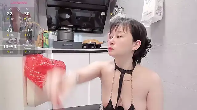 Vivian-6 online show from 06/23/26, 12:41