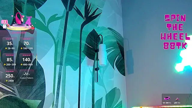 RubyValen online show from 10/17/25, 01:09