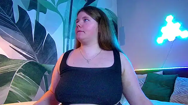 RubyValen online show from 10/20/25, 01:17