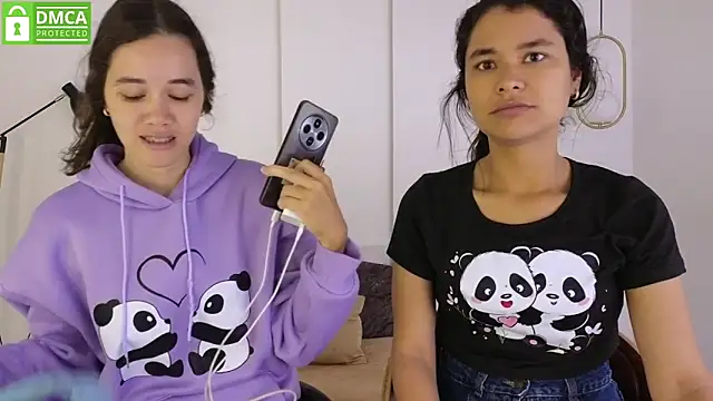 Snapshot of sexychanell_18 chatting on 03/17/26, 01:25 sexychanell 18 online show from 03/17/26, 01:25